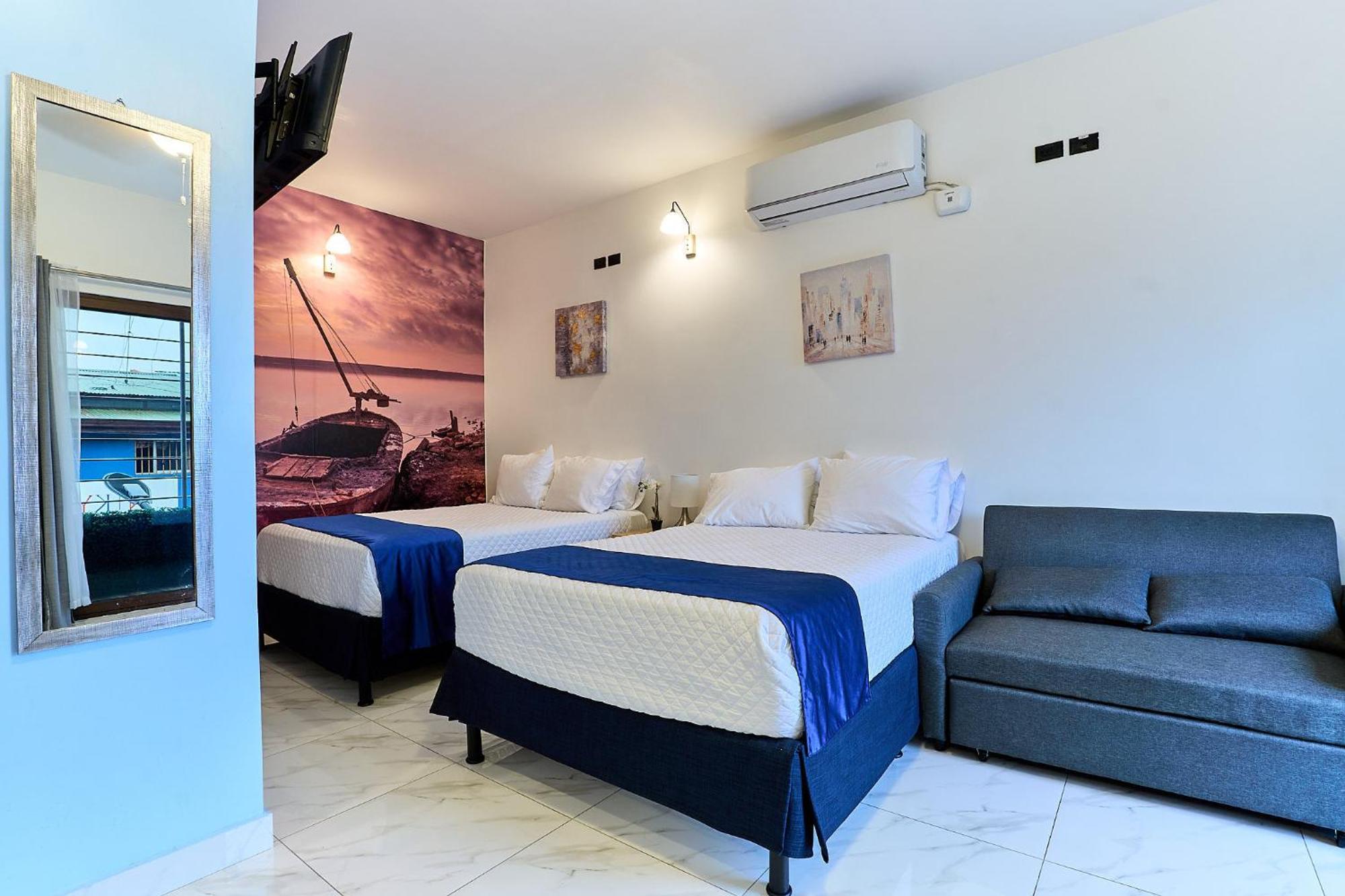 Apartaestudios La Capital Сан-Хосе Экстерьер фото